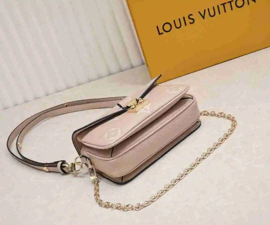 LK001950 (8).webp