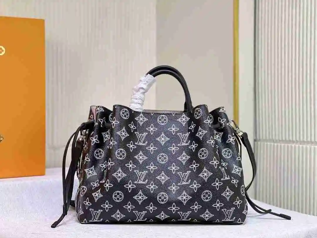 GH002350 (4).webp