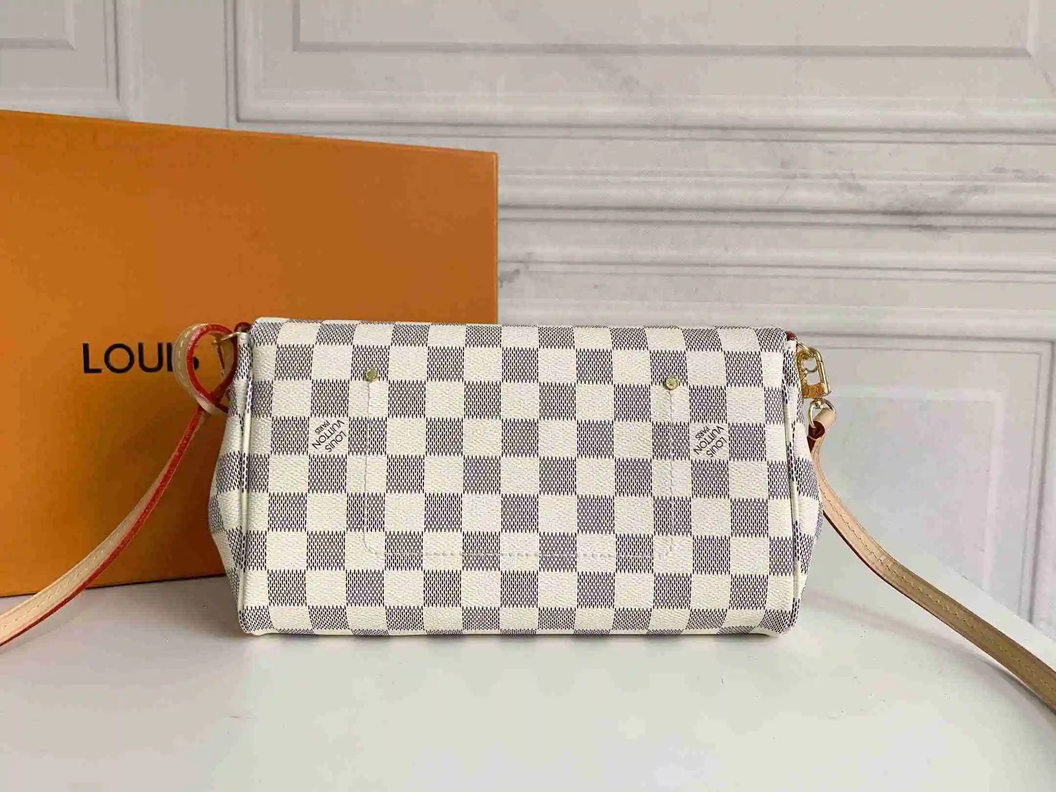 FV001550 (4).webp