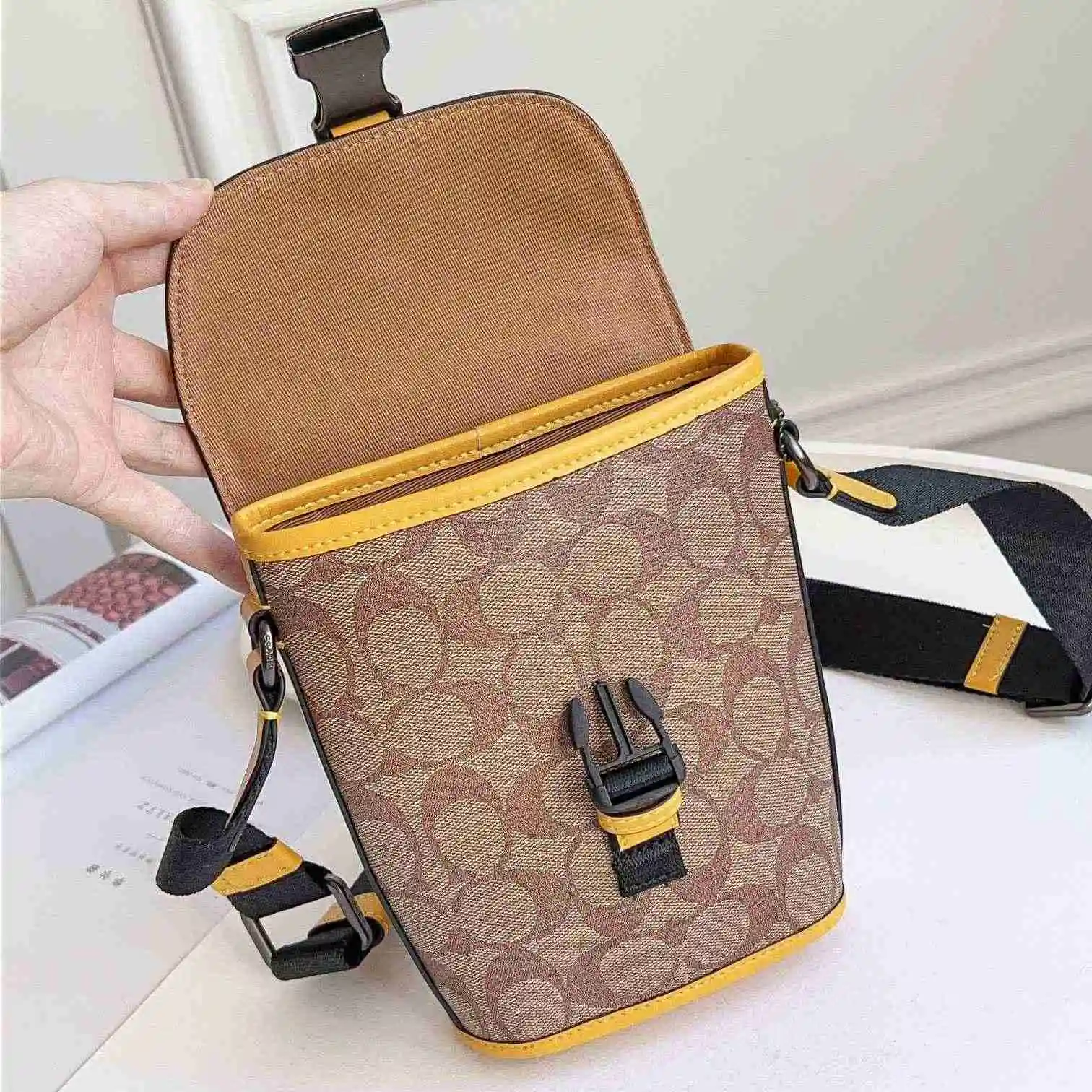 VS002450 (2).webp