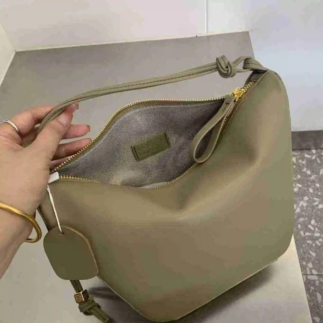 FE001950 (3).webp