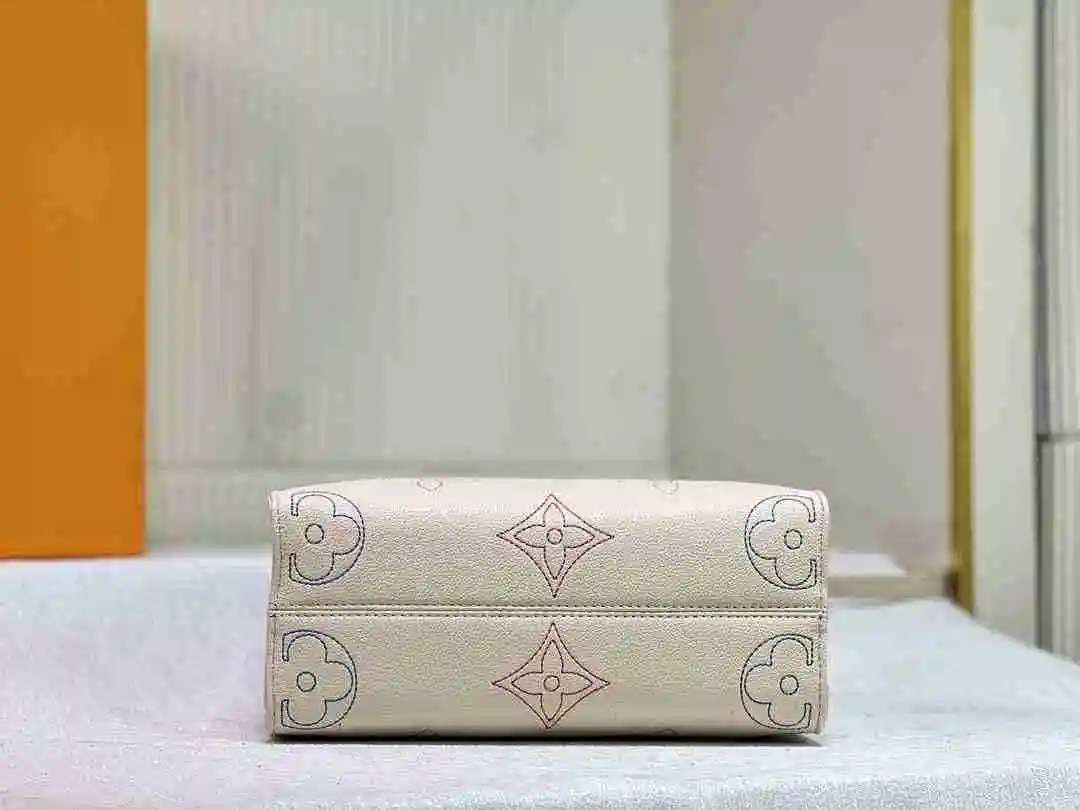 FR001950 (3).webp