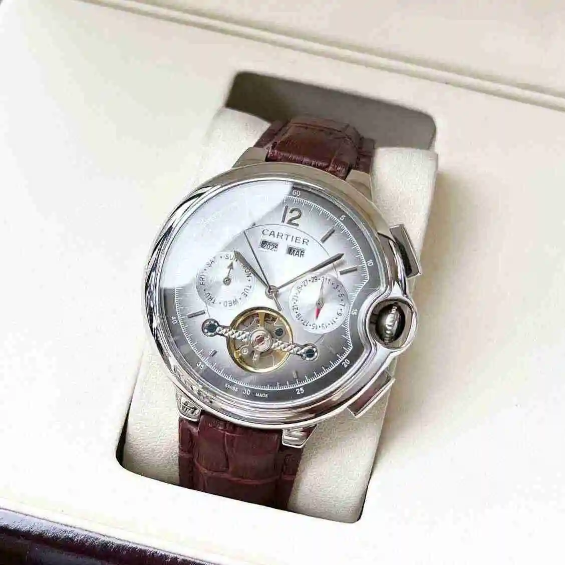 KK05650 (1).webp