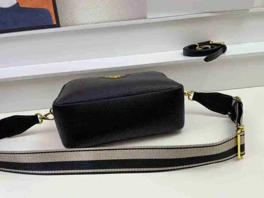 FF002550 (15).webp