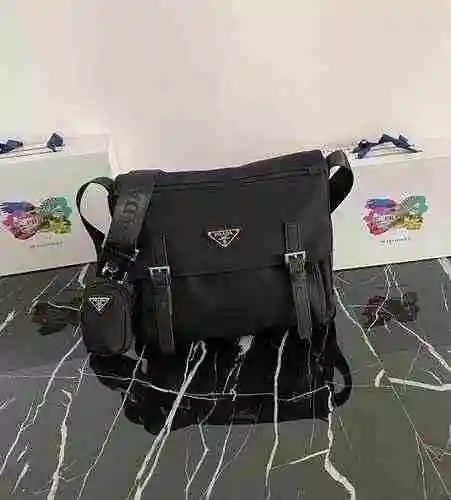 PRADA Bolso de cartero para hombre Prada hecho de material de lona importado, bolsa de regalo de ent