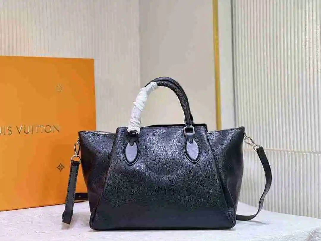 HR002250 (16).webp