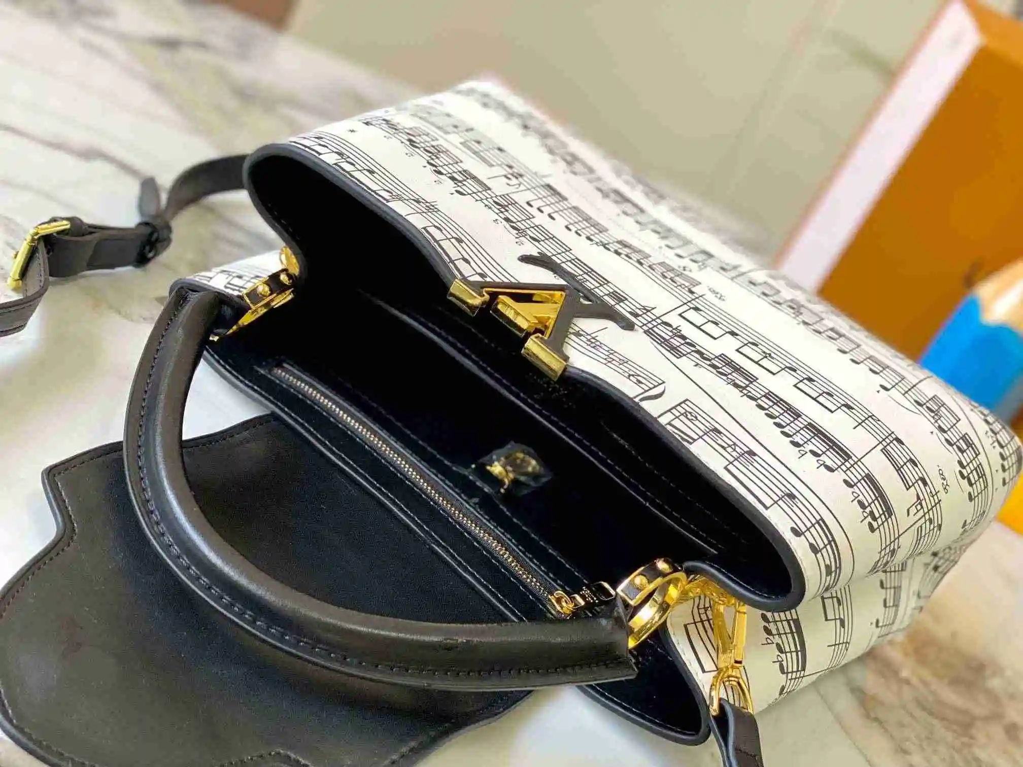 FE002650 (2).webp