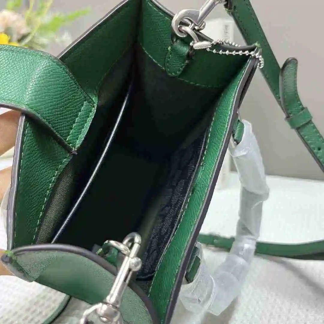 DS002550 (6).webp