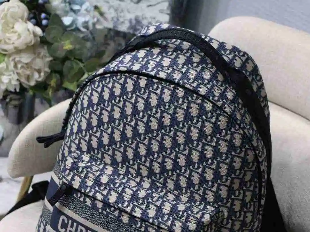 DV00580 (7).webp