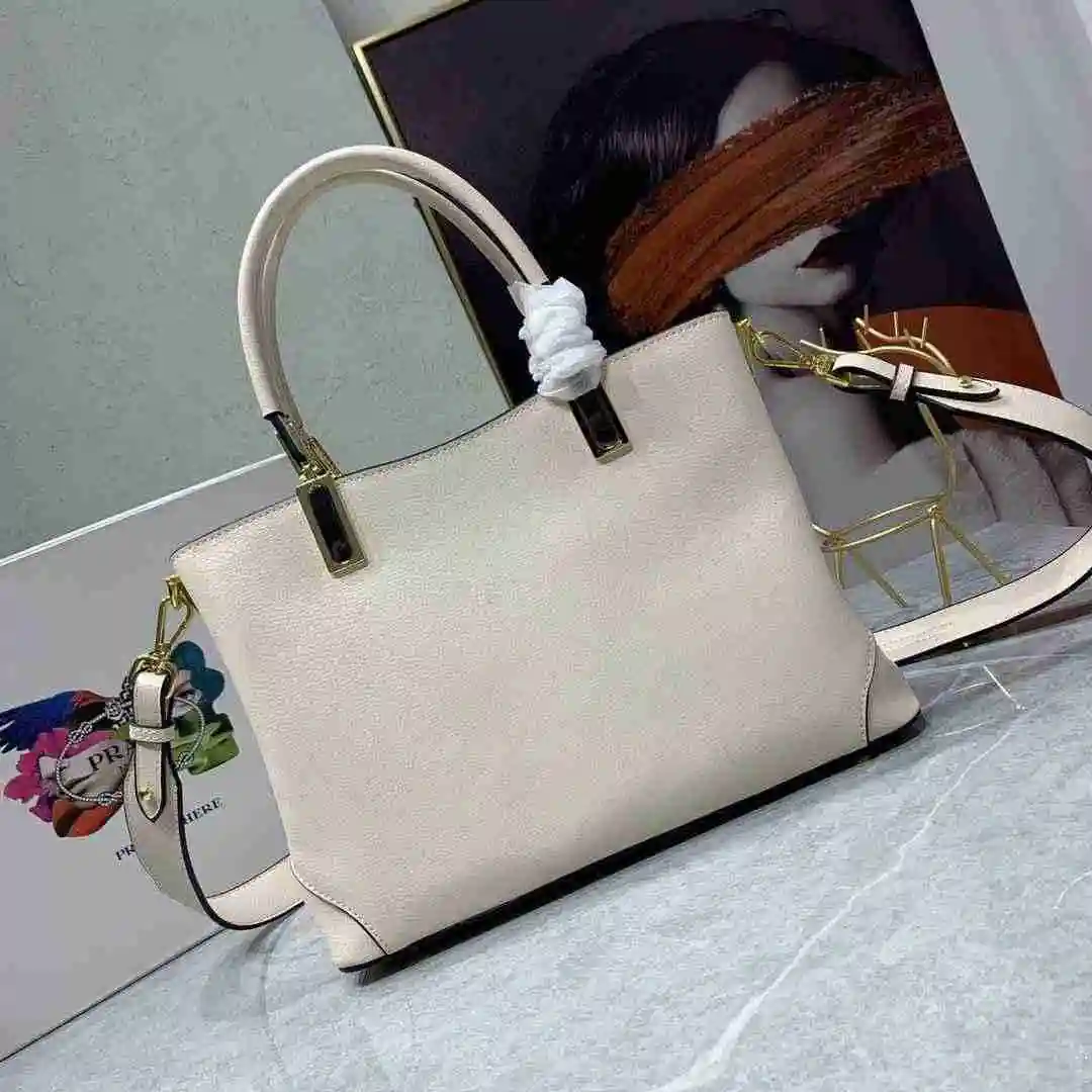 GG002850 (4).webp