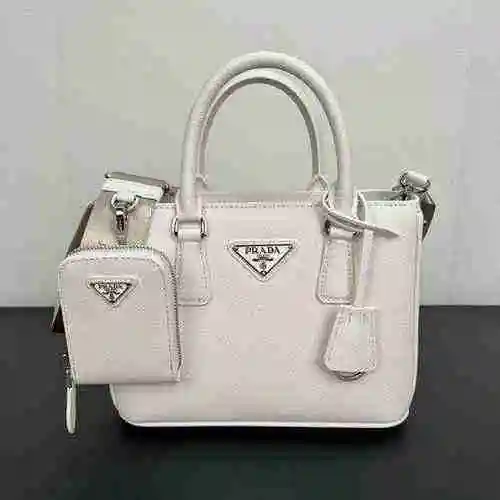 El bolso está hecho de piel de vaca original importada, con una bolsa de regalo de entrega de alta c