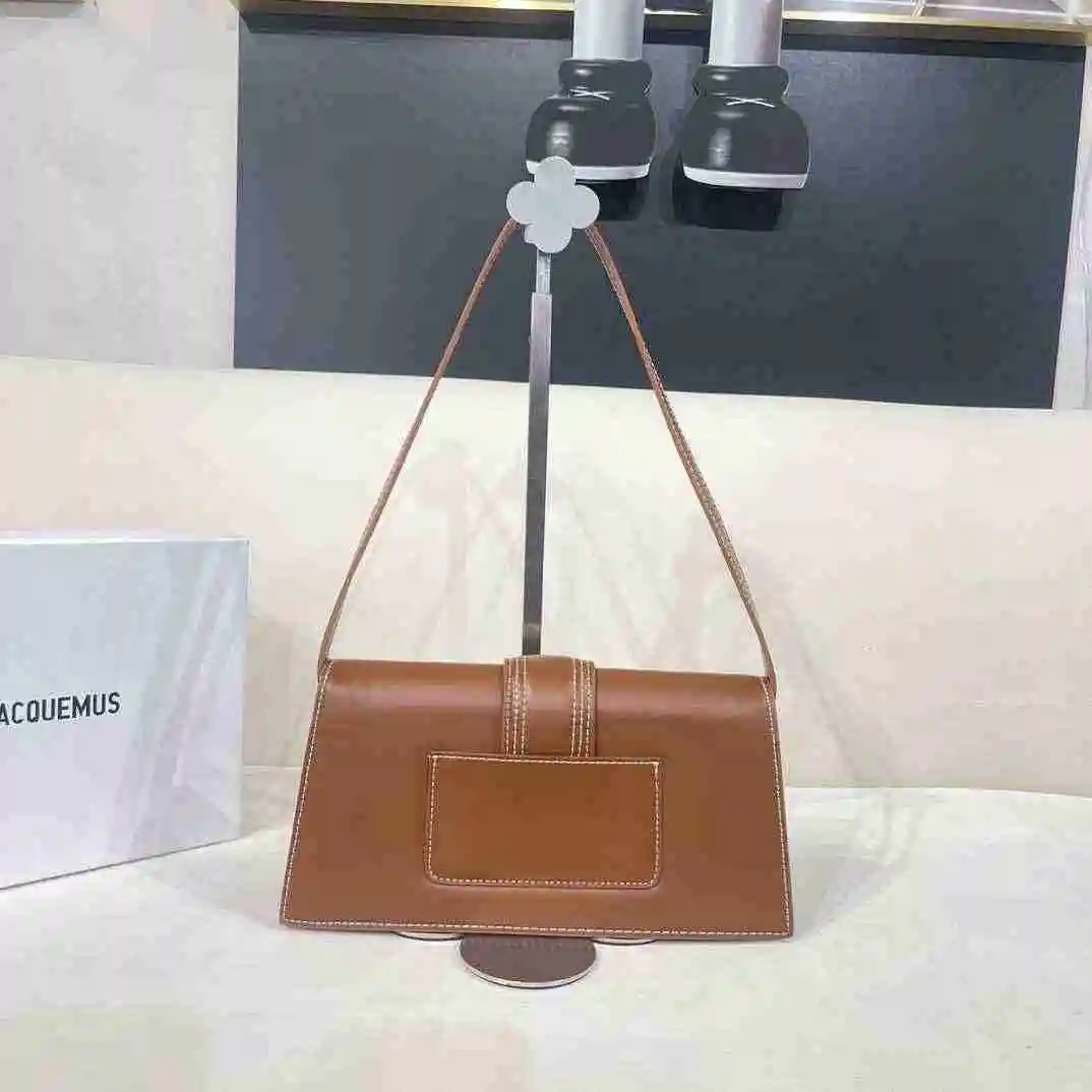 LO001950 (7).webp