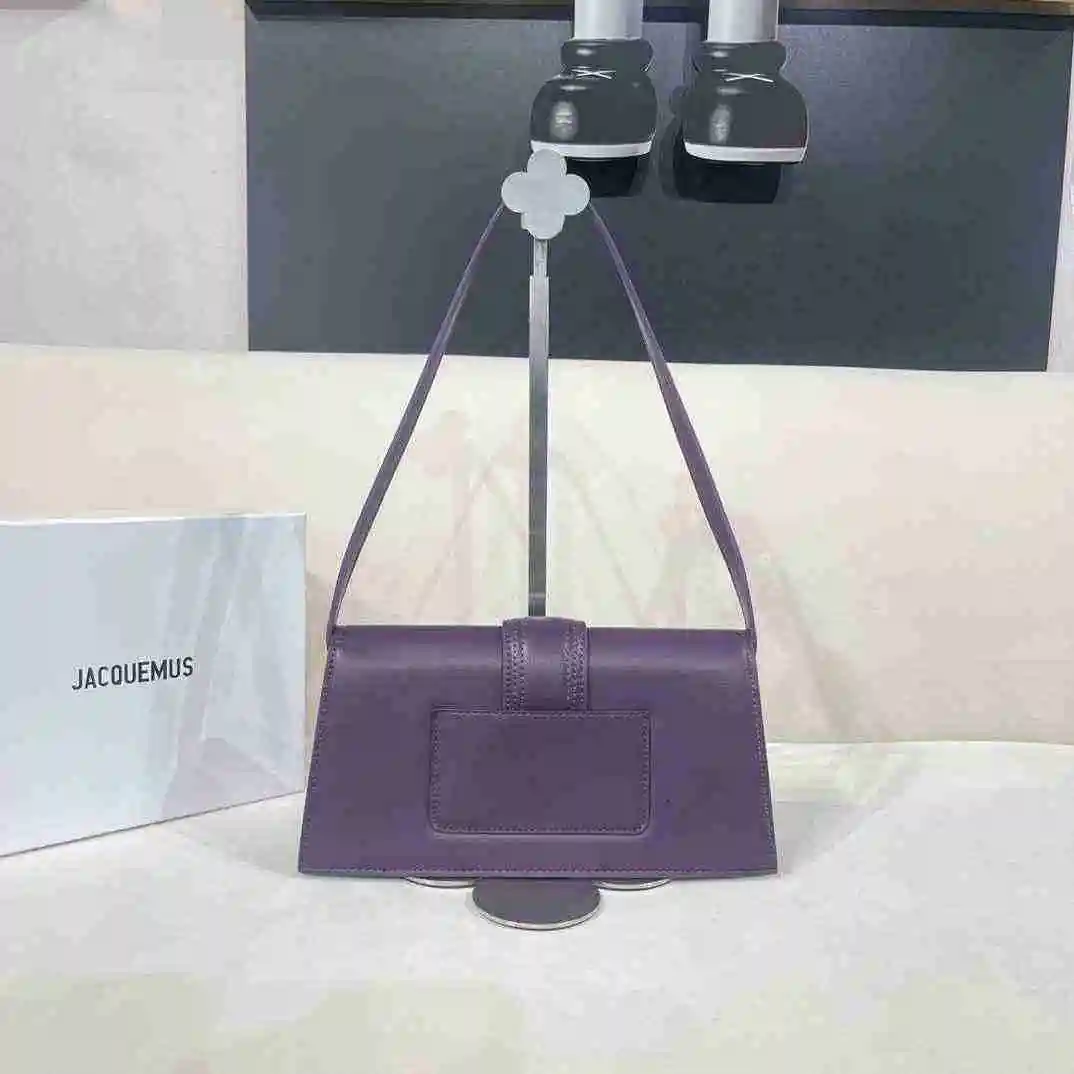 LO001950 (11).webp