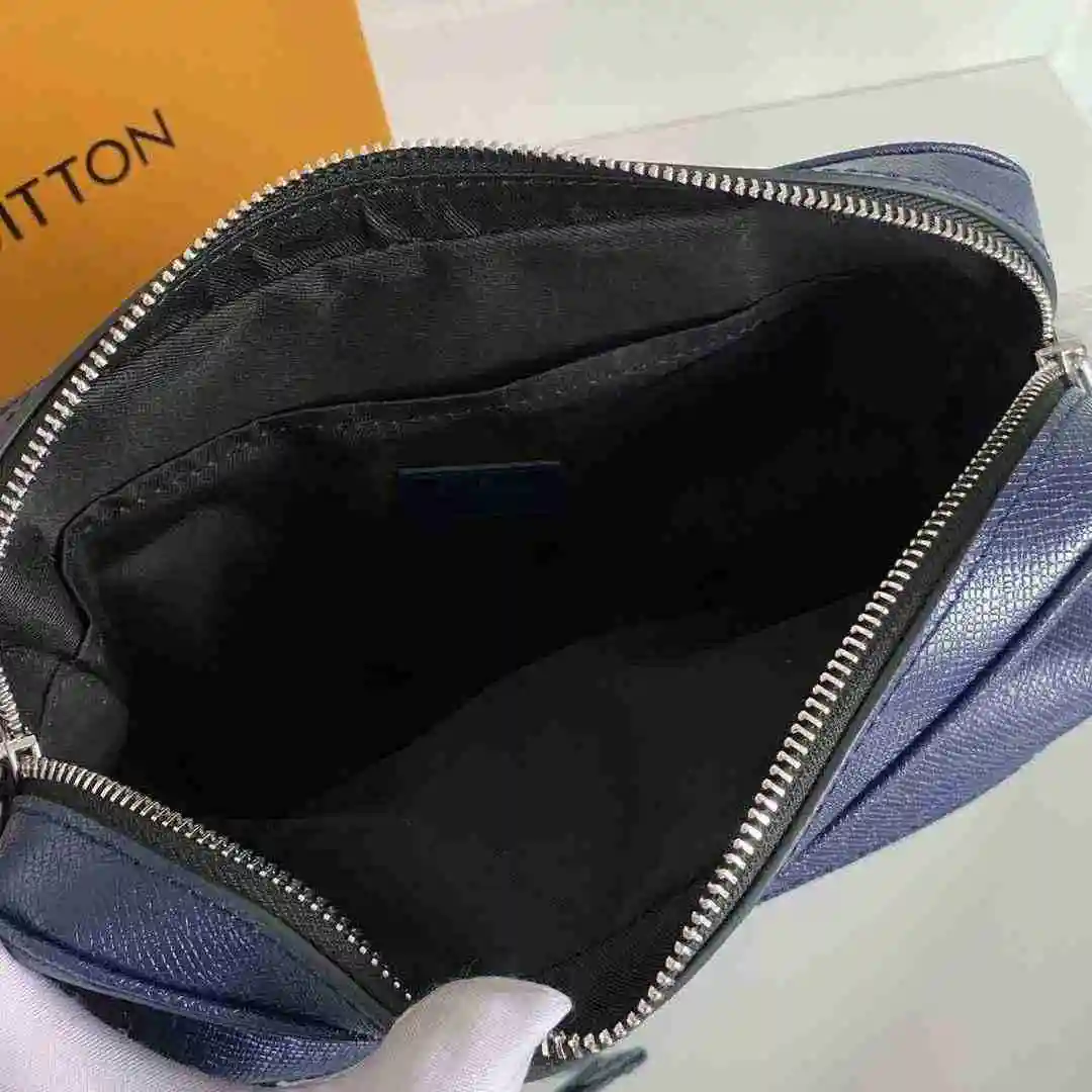 DS002450 (10).webp