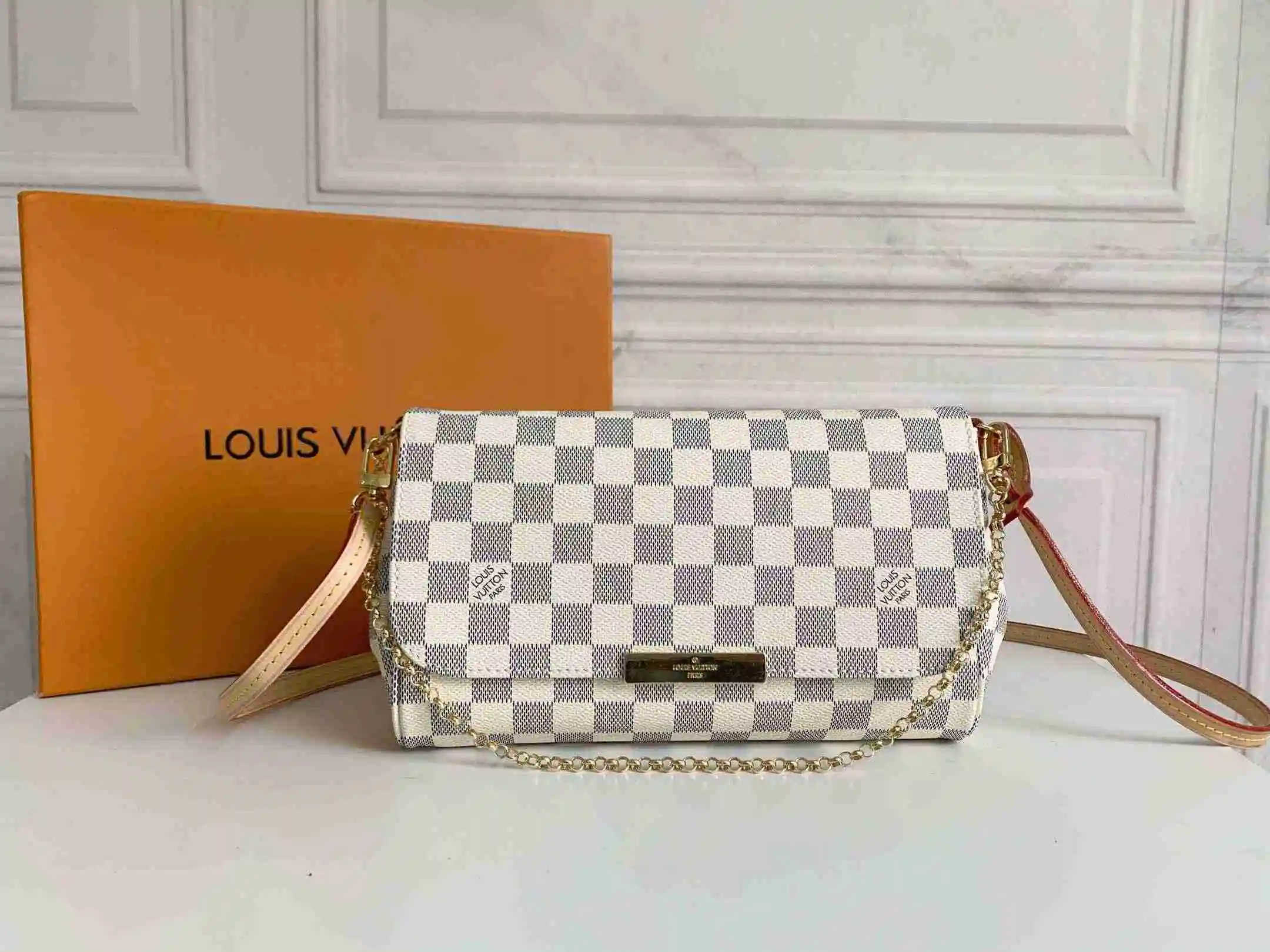 FV001550 (1).webp