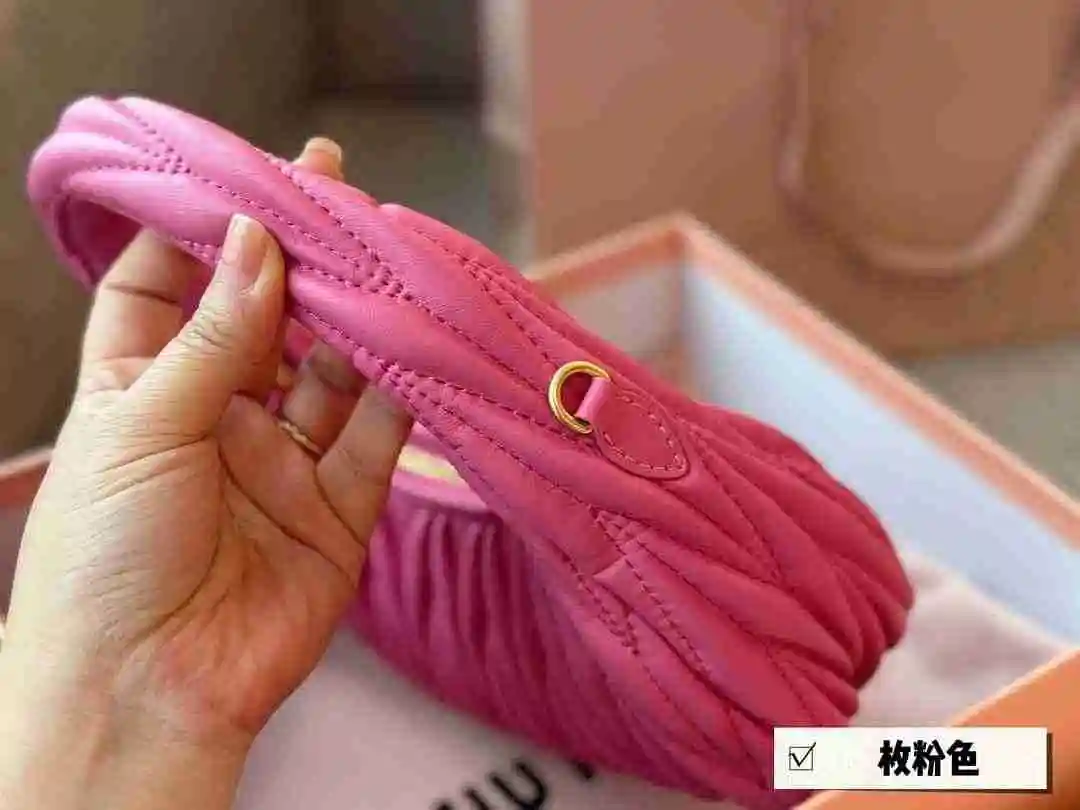LO002050 (16).webp