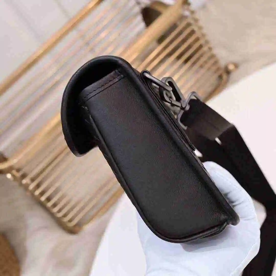 KK02450 (5).webp