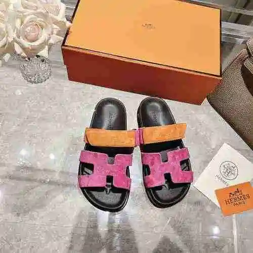 Hermes Código Pareja: 0808C00 Talla: Mujer 35-39 (Mujer 40 Personalizado) Hombre 39-44