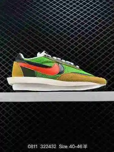 6 Nivel de empresa Estética deconstruida japonesa Co-marca SACAI x NIKE LDV Waffle Overlap Design va