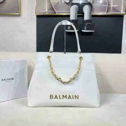 La bolsa de compras está hecha de piel de vaca original importada y una bolsa de regalo de entrega d