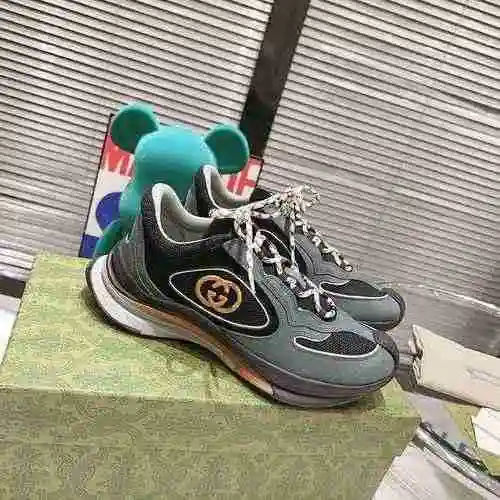 Código de pareja GUCCI: 0811D60 Talla: 35-44. (45 personalizados sin devolución ni cambio)