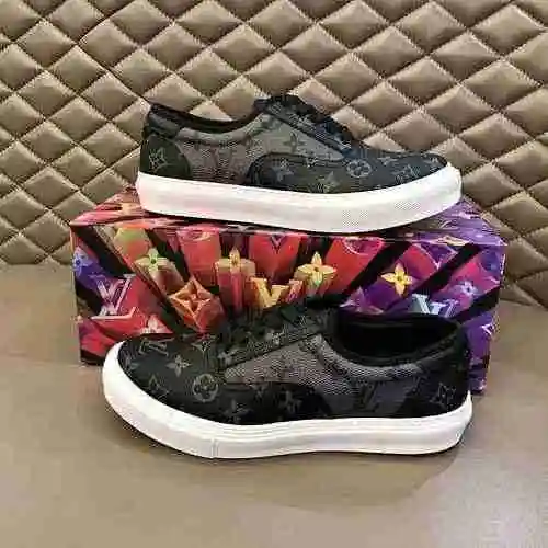 Zapato LV Hombre Código: 0313B20 Talla: 38-44