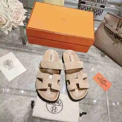 Hermes Código Pareja: 0808C00 Talla: Mujer 35-39 (Mujer 40 Personalizado) Hombre 39-44