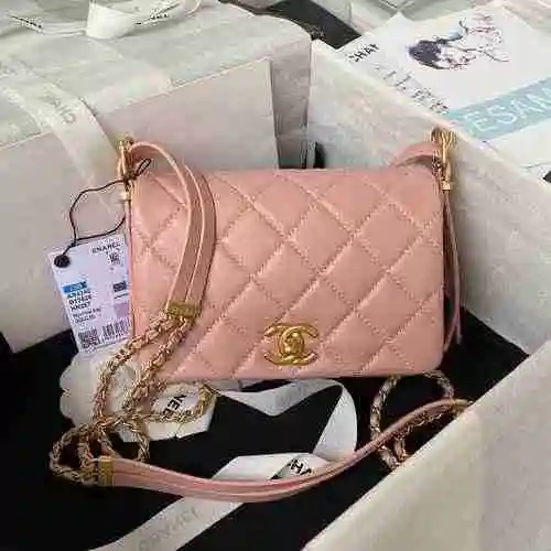 El bolso con cadena con fragancia pequeña de Chanel adopta cuero original importado de primer nivel 