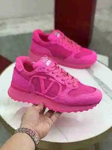 Código de pareja Valentino: 0809C90 Talla: talla 35-39 de mujer (se puede personalizar la talla 40 d