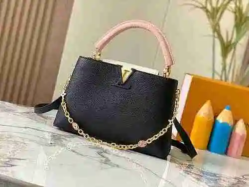 El bolso está hecho de piel de vaca original importada, con una bolsa de regalo de entrega de alta c