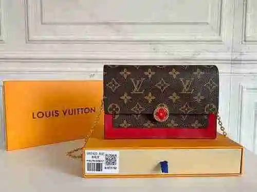 El bolso cruzado está hecho de material de lona importado, con una bolsa de regalo de entrega de alt