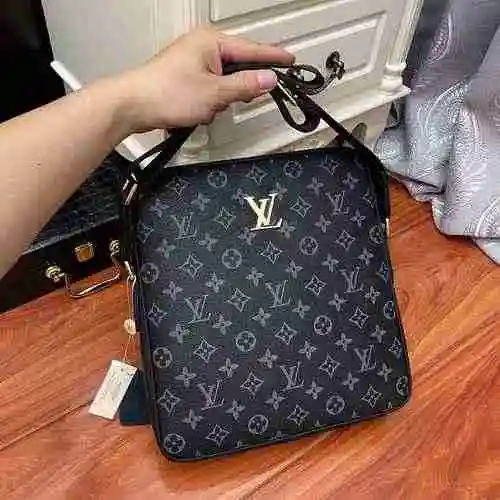 Bolso cruzado para hombre LV hecho de material de lona importado, bolsa de regalo de entrega de alta
