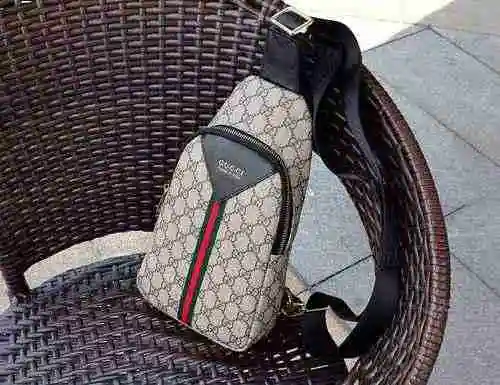GUCCI Bolso de pecho para hombre Gucci hecho de material de lona importado, bolsa de regalo de entre