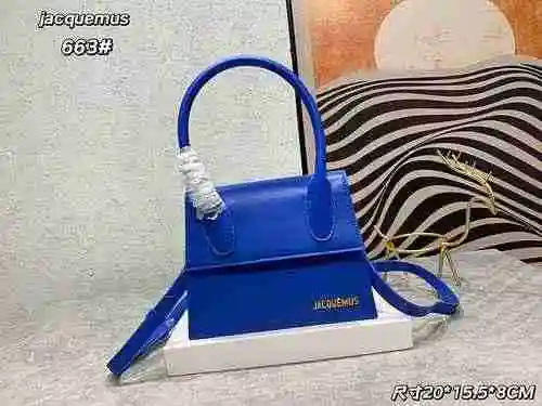 El bolso está hecho de cuero original importado de primer nivel y una réplica de alta gama para su e