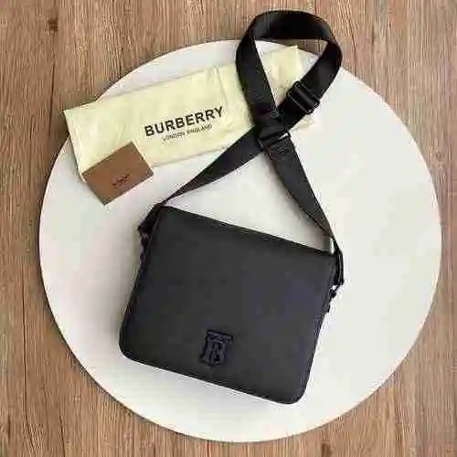 Bolso bandolera Burberry para hombre hecho de material de lona importado, bolsa de regalo con entreg