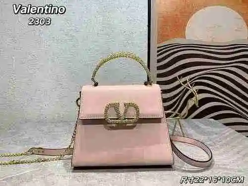 El bolso está hecho de cuero original importado de primer nivel y una réplica de alta gama para su e