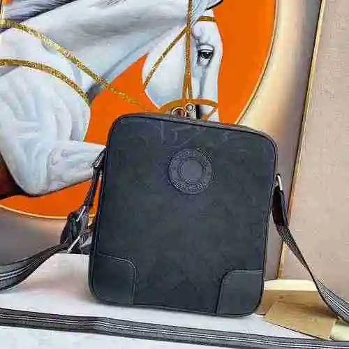 Bolso bandolera Burberry para hombre hecho de material de lona importado, bolsa de regalo con entreg