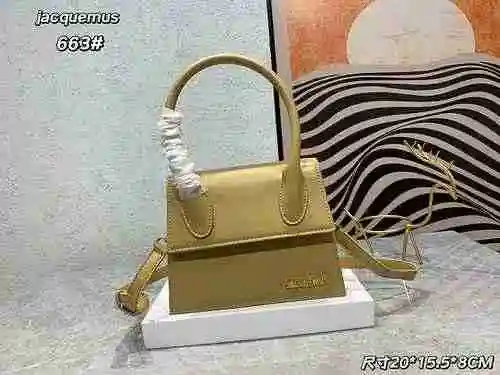 El bolso está hecho de cuero original importado de primer nivel y una réplica de alta gama para su e