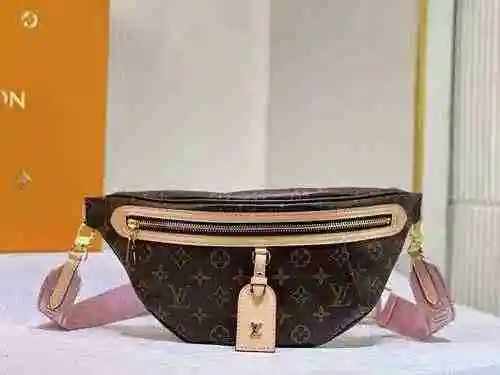 La riñonera está hecha de material de lona importado, con una bolsa de regalo de entrega de alta cal
