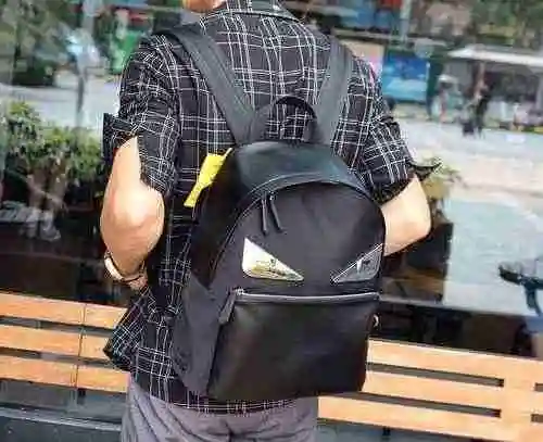 PRADA Mochila para hombre Prada hecha de material de lona importado, bolsa de regalo de entrega de a