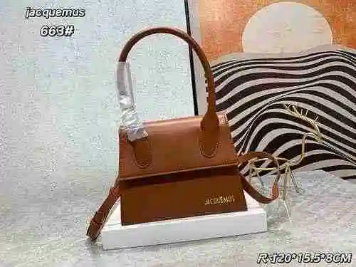 El bolso está hecho de cuero original importado de primer nivel y una réplica de alta gama para su e