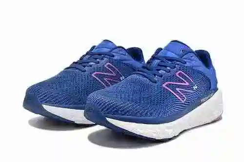 Zapatilla para correr NB V1