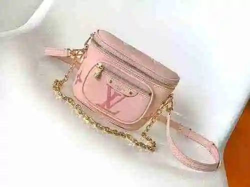 El bolso bandolera LV Louis Vuitton está hecho de cuero original importado de primera calidad, versi