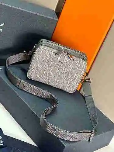 DIOR Bolso bandolera para hombre Dior hecho de material de lona importado, bolsa de regalo con entre