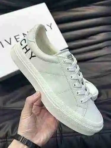 Zapato de hombre Givenchy Código: 0714B40 Talla: 38-44 (45 hechos a medida)