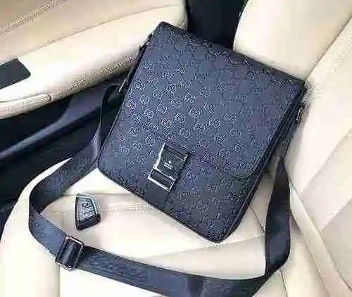 Bolso bandolera GUCCI Gucci para hombre hecho de material de lona importado, bolsa de regalo con ent