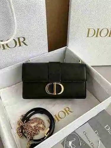 El bolso de hombro DIOR Dior adopta una versión de alta gama de cuero original importado de primera 