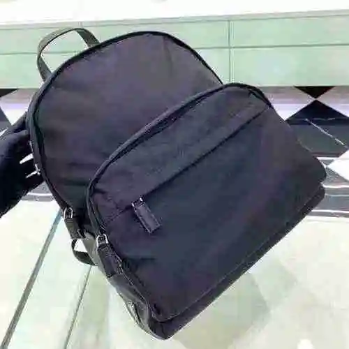 PRADA Mochila Prada para hombre hecha de material de lona importado, bolsa de regalo con entrega de 