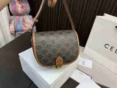 Alforja hecha de material de lona importado, bolsa de regalo de entrega de alta calidad, tamaño fact