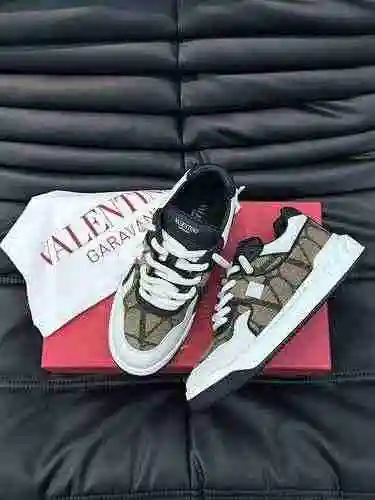 Zapato Valentino Hombre Código: 0817B80 Talla: 38-44 (45 Personalizado sin devolución ni cambio)